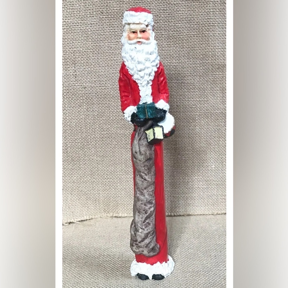 Vintage Tall Resin Santa Claus Figure 9.5 Inch Christmas Holiday Festive Winter